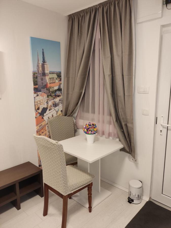 Room Marija Zagreb Luaran gambar